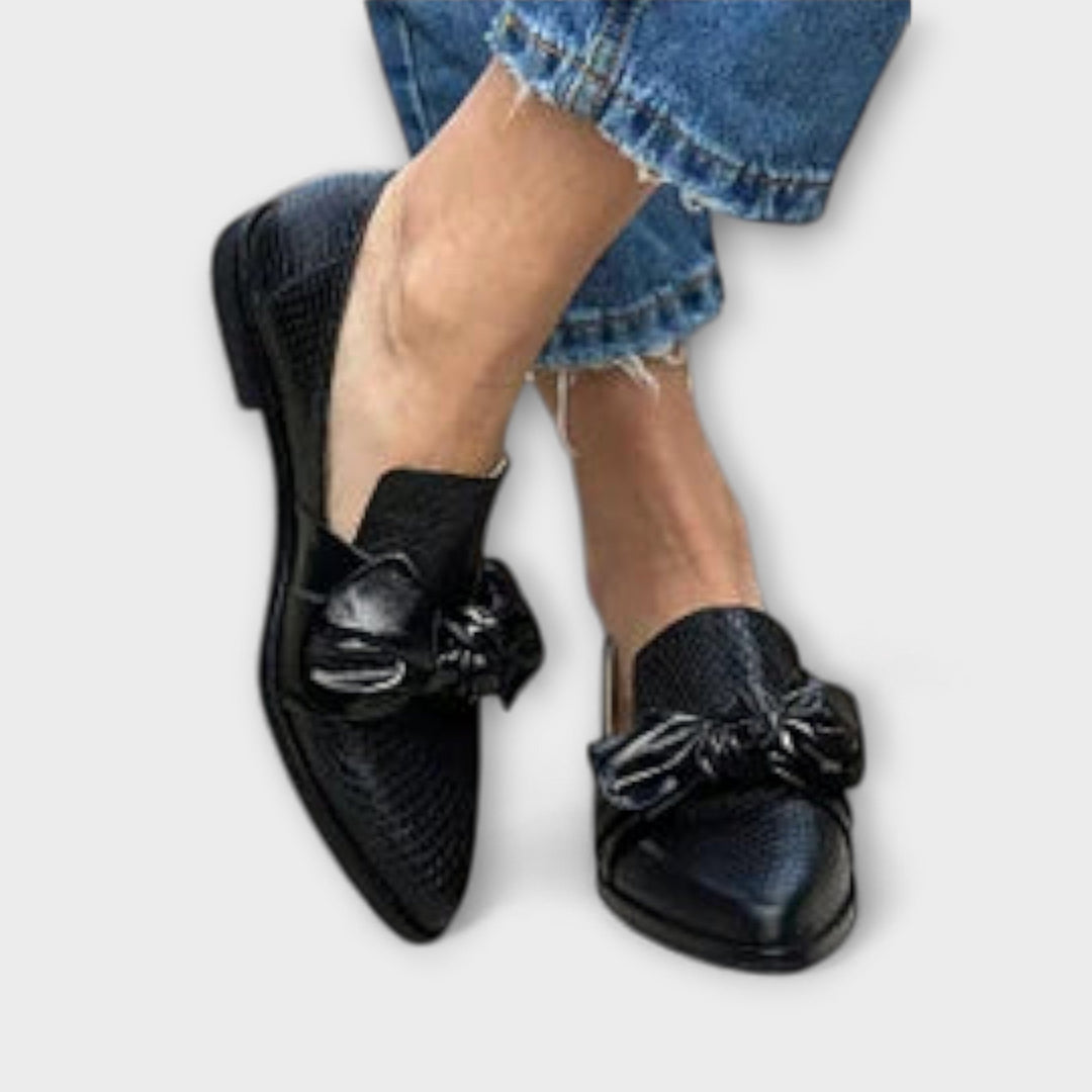Zinnia – GY madusprindi ja lipsu detailiga loaferid