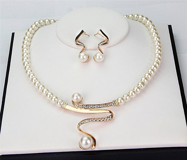 Luciya™ - Elegantsed pärlite kaelakeed