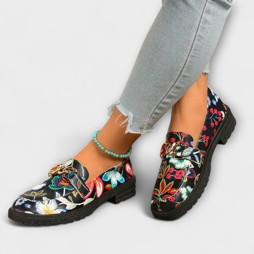 Orla – Lillemustriga Värvilised Loaferid