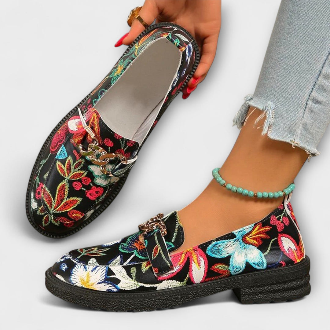 Orla – Lillemustriga Värvilised Loaferid